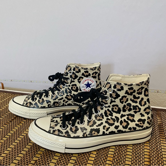 Converse Chuck 70 Glow-In-The-Dark Leopard Print Unisex M8.5 W10.5 Retro - Picture 3 of 10